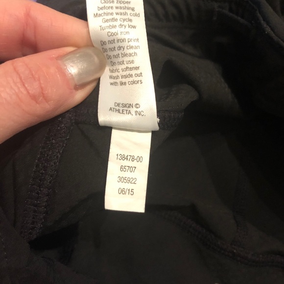 Athleta black Small crop leggings - Picture 4 of 6